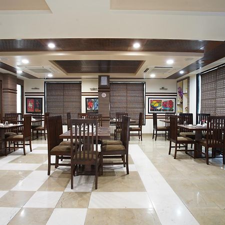 Spree Hotel Divisione di Jaipur Esterno foto