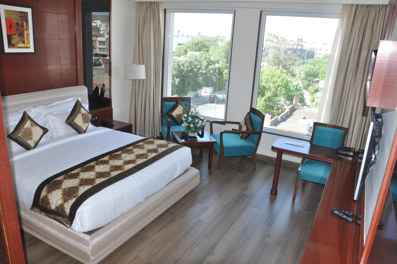 Spree Hotel Divisione di Jaipur Esterno foto